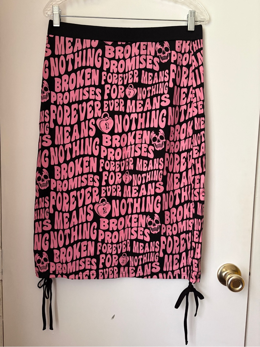 Broken Promises Black & Pink Graphic Text Pencil Skirt